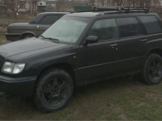 Чорний Субару Forester, об'ємом двигуна 2 л та пробігом 300 тис. км за 5346 $, фото 2 на Automoto.ua