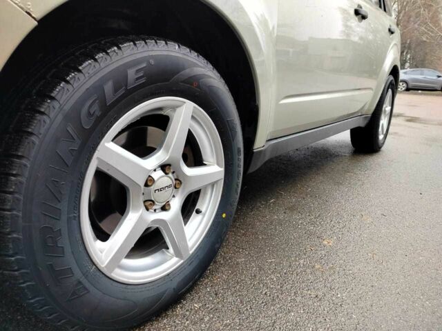 Коричневый Субару Форестер, объемом двигателя 2 л и пробегом 242 тыс. км за 4499 $, фото 5 на Automoto.ua