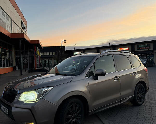 Коричневый Субару Форестер, объемом двигателя 2 л и пробегом 310 тыс. км за 12500 $, фото 3 на Automoto.ua