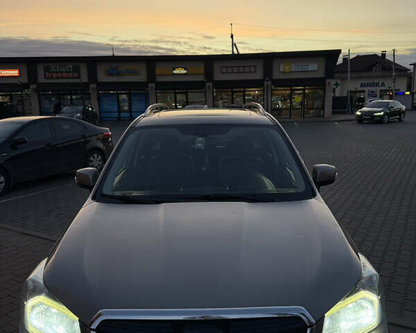 Коричневый Субару Форестер, объемом двигателя 2 л и пробегом 310 тыс. км за 12500 $, фото 6 на Automoto.ua