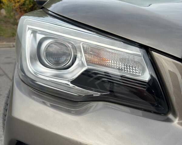 Коричневий Субару Forester, об'ємом двигуна 2 л та пробігом 76 тис. км за 18299 $, фото 3 на Automoto.ua
