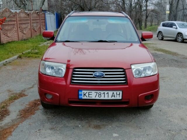 Красный Субару Форестер, объемом двигателя 2 л и пробегом 245 тыс. км за 6100 $, фото 2 на Automoto.ua