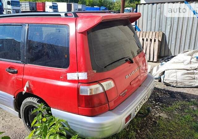 Червоний Субару Forester, об'ємом двигуна 1.99 л та пробігом 400 тис. км за 1300 $, фото 1 на Automoto.ua