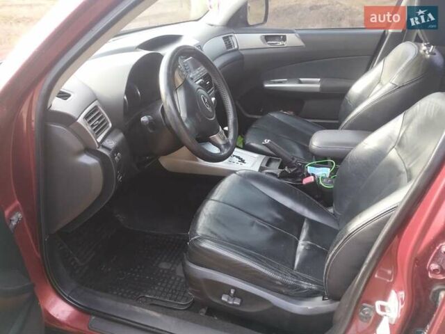 Червоний Субару Forester, об'ємом двигуна 2.46 л та пробігом 304 тис. км за 7900 $, фото 17 на Automoto.ua