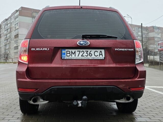 Красный Субару Форестер, объемом двигателя 2 л и пробегом 190 тыс. км за 7777 $, фото 4 на Automoto.ua