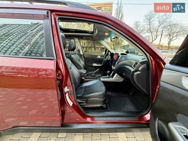 Червоний Субару Forester, об'ємом двигуна 2.46 л та пробігом 181 тис. км за 9999 $, фото 35 на Automoto.ua