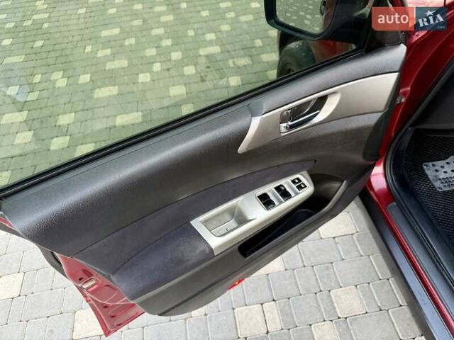 Червоний Субару Forester, об'ємом двигуна 2.46 л та пробігом 181 тис. км за 9999 $, фото 46 на Automoto.ua