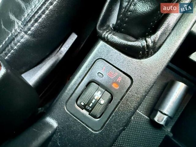 Червоний Субару Forester, об'ємом двигуна 2.46 л та пробігом 181 тис. км за 9999 $, фото 22 на Automoto.ua