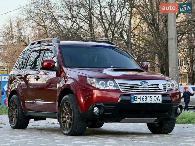 Червоний Субару Forester, об'ємом двигуна 2.46 л та пробігом 181 тис. км за 9999 $, фото 1 на Automoto.ua