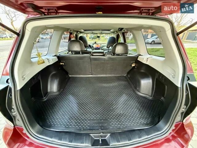Червоний Субару Forester, об'ємом двигуна 2.46 л та пробігом 181 тис. км за 9999 $, фото 4 на Automoto.ua