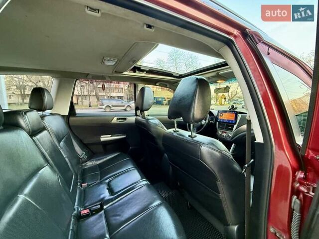 Червоний Субару Forester, об'ємом двигуна 2.46 л та пробігом 181 тис. км за 9999 $, фото 26 на Automoto.ua