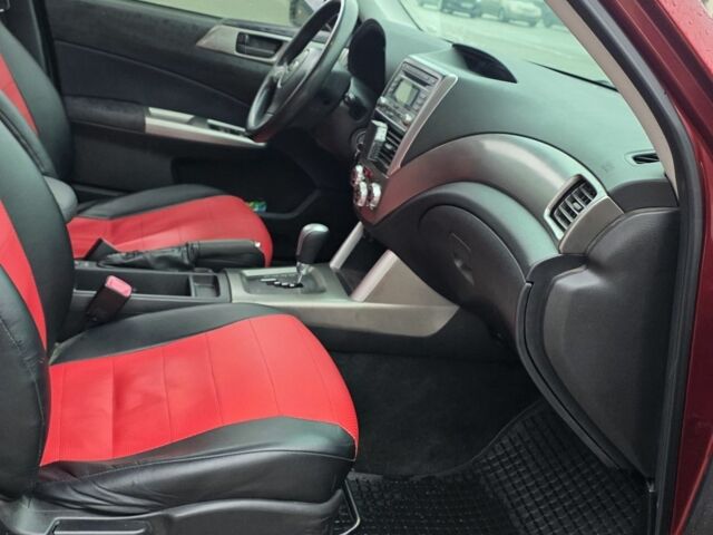 Красный Субару Форестер, объемом двигателя 2 л и пробегом 190 тыс. км за 7777 $, фото 20 на Automoto.ua