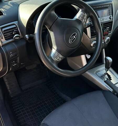 Красный Субару Форестер, объемом двигателя 2.46 л и пробегом 190 тыс. км за 8500 $, фото 3 на Automoto.ua