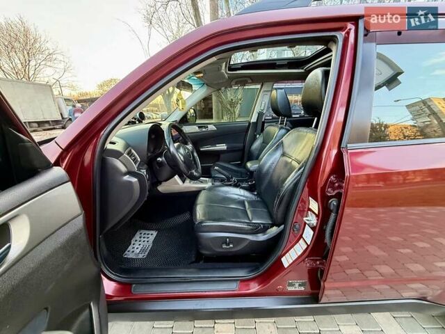 Червоний Субару Forester, об'ємом двигуна 2.46 л та пробігом 181 тис. км за 9999 $, фото 42 на Automoto.ua