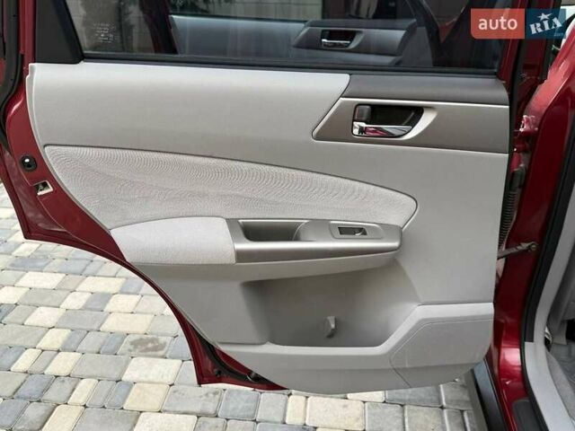 Червоний Субару Forester, об'ємом двигуна 2 л та пробігом 94 тис. км за 11300 $, фото 68 на Automoto.ua