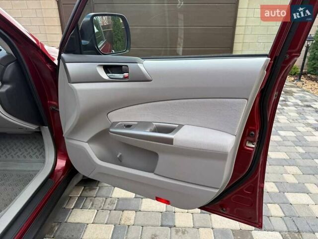 Червоний Субару Forester, об'ємом двигуна 2 л та пробігом 94 тис. км за 11300 $, фото 63 на Automoto.ua