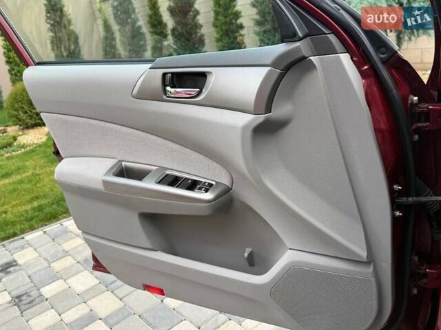 Червоний Субару Forester, об'ємом двигуна 2 л та пробігом 94 тис. км за 11300 $, фото 61 на Automoto.ua