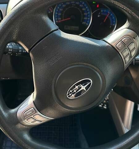 Красный Субару Форестер, объемом двигателя 2.46 л и пробегом 190 тыс. км за 8500 $, фото 4 на Automoto.ua