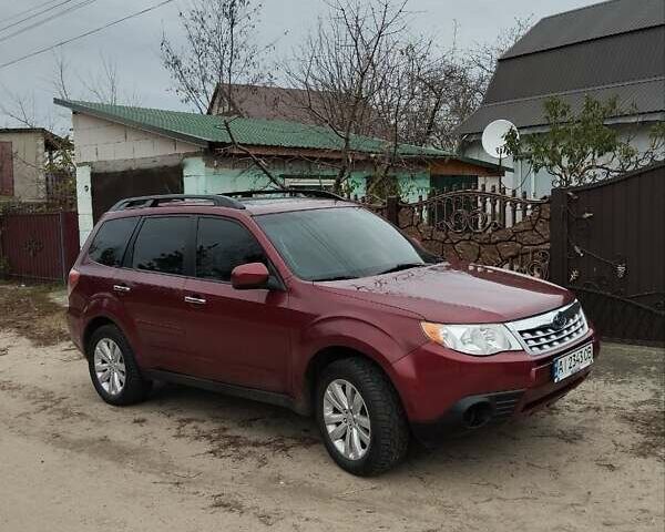 Красный Субару Форестер, объемом двигателя 2.5 л и пробегом 200 тыс. км за 10500 $, фото 6 на Automoto.ua