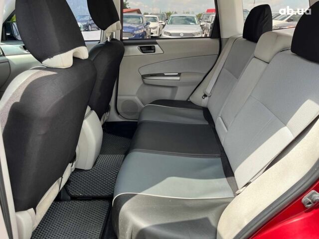 Червоний Субару Forester, об'ємом двигуна 2.5 л та пробігом 145 тис. км за 9890 $, фото 39 на Automoto.ua