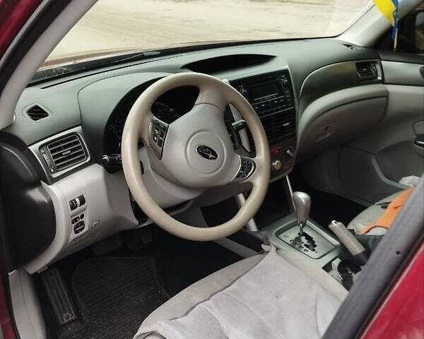 Красный Субару Форестер, объемом двигателя 2.5 л и пробегом 200 тыс. км за 10500 $, фото 2 на Automoto.ua