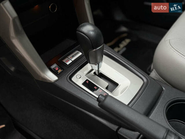 Красный Субару Форестер, объемом двигателя 2.5 л и пробегом 200 тыс. км за 9900 $, фото 52 на Automoto.ua