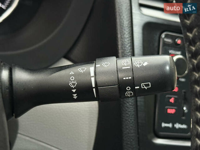 Красный Субару Форестер, объемом двигателя 2.5 л и пробегом 200 тыс. км за 9900 $, фото 58 на Automoto.ua