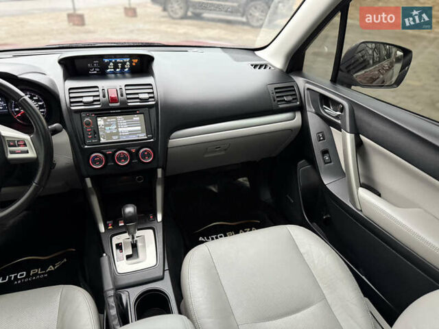 Красный Субару Форестер, объемом двигателя 2.5 л и пробегом 200 тыс. км за 9900 $, фото 49 на Automoto.ua