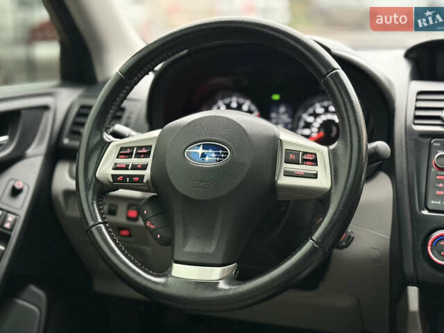 Красный Субару Форестер, объемом двигателя 2.5 л и пробегом 200 тыс. км за 9900 $, фото 47 на Automoto.ua