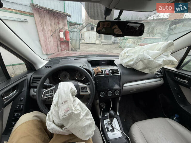 Красный Субару Форестер, объемом двигателя 2.46 л и пробегом 223 тыс. км за 7500 $, фото 7 на Automoto.ua