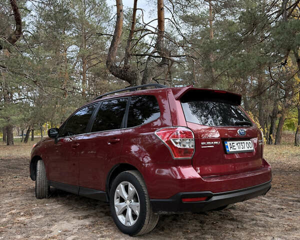 Красный Субару Форестер, объемом двигателя 2.46 л и пробегом 141 тыс. км за 14000 $, фото 4 на Automoto.ua