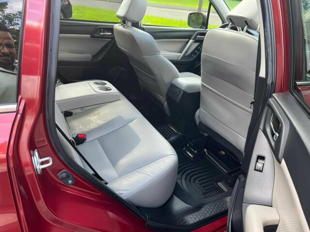 Червоний Субару Forester, об'ємом двигуна 2.5 л та пробігом 128 тис. км за 6000 $, фото 13 на Automoto.ua