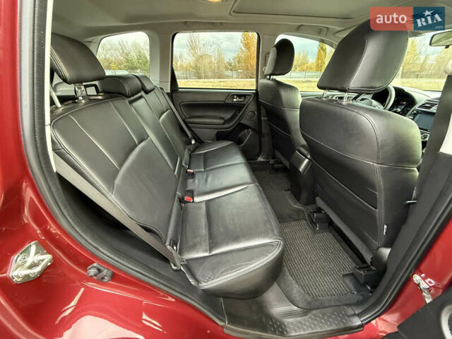 Субару Форестер 2016 в Киеве на Automoto.ua Красный Субару Форестер, объемом двигателя 2.5 л и пробегом 123 тыс. км за 15900 $, фото 18 на Automoto.ua