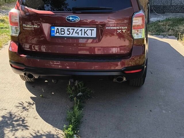 Красный Субару Форестер, объемом двигателя 2 л и пробегом 150 тыс. км за 15500 $, фото 11 на Automoto.ua
