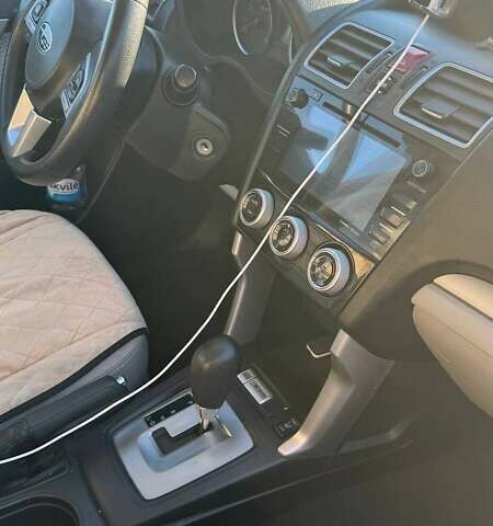 Красный Субару Форестер, объемом двигателя 2.46 л и пробегом 270 тыс. км за 12200 $, фото 5 на Automoto.ua