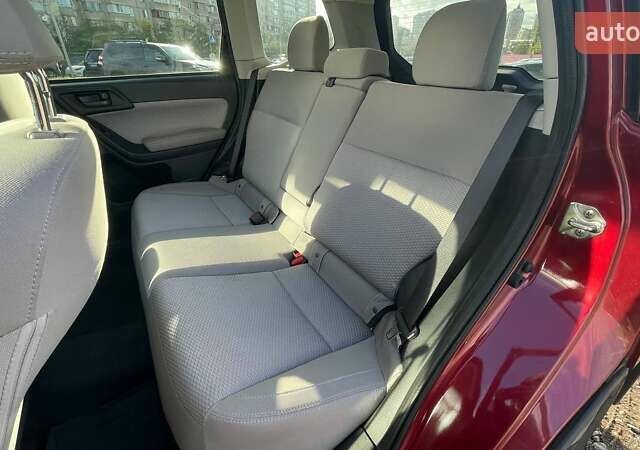 Красный Субару Форестер, объемом двигателя 2.46 л и пробегом 131 тыс. км за 13990 $, фото 9 на Automoto.ua