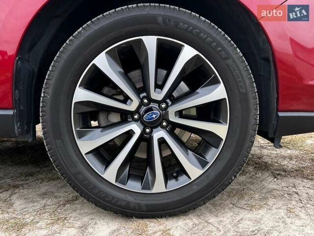 Красный Субару Форестер, объемом двигателя 2 л и пробегом 132 тыс. км за 15000 $, фото 6 на Automoto.ua