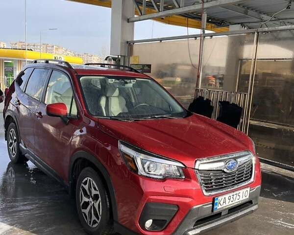 Субару Forester 2019 у Києві на Automoto.ua Червоний Субару Forester, об'ємом двигуна 2.5 л та пробігом 55 тис. км за 24700 $, фото 1 на Automoto.ua