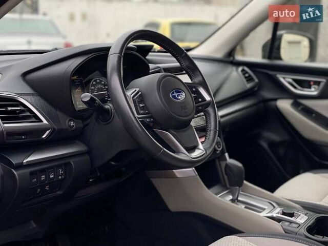 Красный Субару Форестер, объемом двигателя 2.5 л и пробегом 93 тыс. км за 19999 $, фото 11 на Automoto.ua