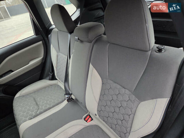 Красный Субару Форестер, объемом двигателя 2.5 л и пробегом 1 тыс. км за 25600 $, фото 7 на Automoto.ua