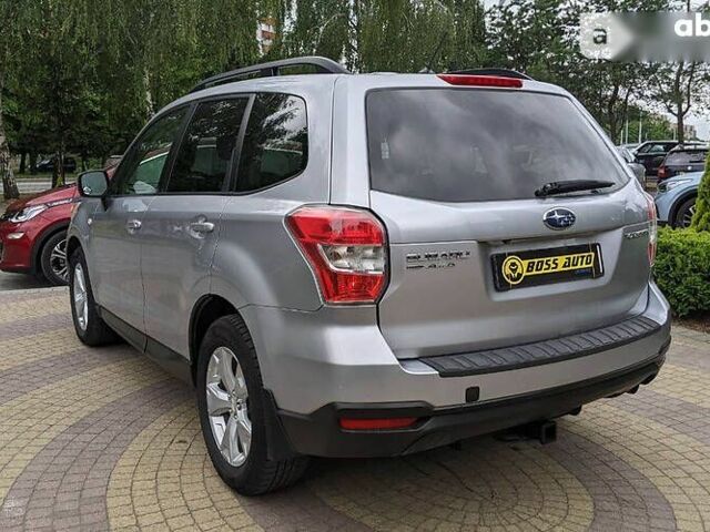 Субару Форестер, объемом двигателя 2.5 л и пробегом 116 тыс. км за 13500 $, фото 4 на Automoto.ua