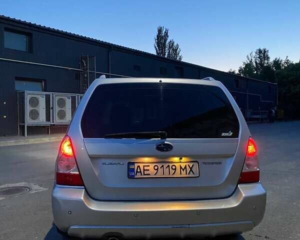 Субару Форестер, объемом двигателя 2.5 л и пробегом 256 тыс. км за 6800 $, фото 4 на Automoto.ua