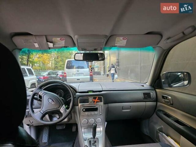 Субару Forester, об'ємом двигуна 2 л та пробігом 215 тис. км за 5950 $, фото 3 на Automoto.ua