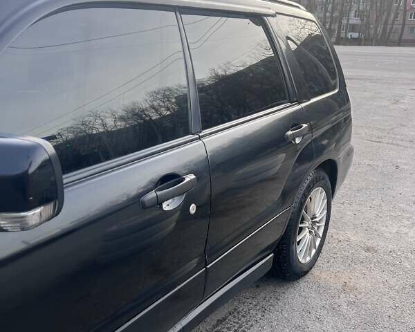 Субару Форестер, объемом двигателя 2 л и пробегом 230 тыс. км за 6500 $, фото 4 на Automoto.ua