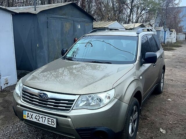 Субару Форестер, объемом двигателя 2 л и пробегом 230 тыс. км за 7600 $, фото 9 на Automoto.ua
