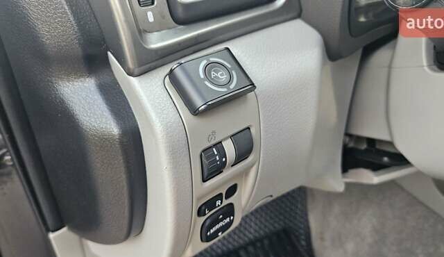 Субару Forester, об'ємом двигуна 2 л та пробігом 188 тис. км за 7999 $, фото 18 на Automoto.ua