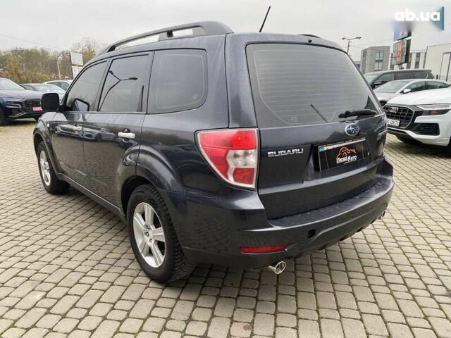 Субару Форестер, объемом двигателя 2 л и пробегом 233 тыс. км за 7900 $, фото 4 на Automoto.ua