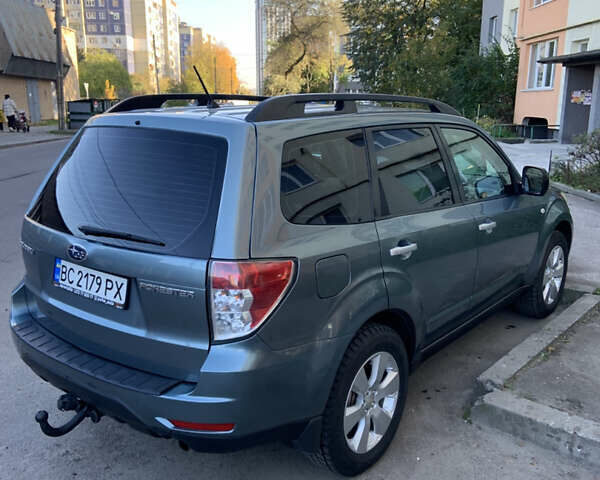 Субару Форестер, объемом двигателя 2 л и пробегом 290 тыс. км за 9000 $, фото 5 на Automoto.ua