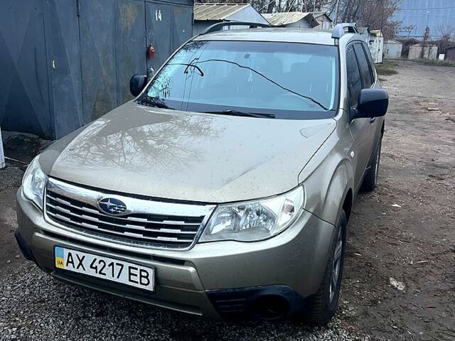 Субару Форестер, объемом двигателя 2 л и пробегом 230 тыс. км за 7600 $, фото 8 на Automoto.ua