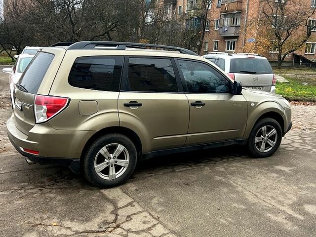 Субару Форестер, объемом двигателя 2 л и пробегом 230 тыс. км за 7600 $, фото 10 на Automoto.ua